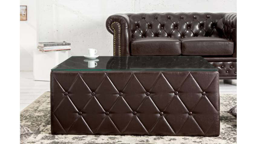 Quelle table basse pour un Chesterfield ?